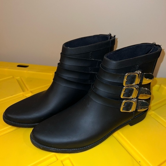 LOEFFER RANDALL BLACK BOOT SIZE 7 - Picture 3 of 8